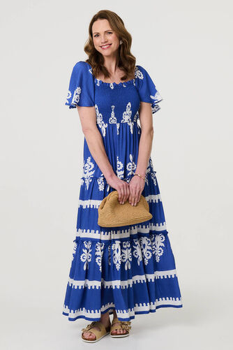 Izabel London – Ikat Print Short Angel Sleeve Maxi Dress