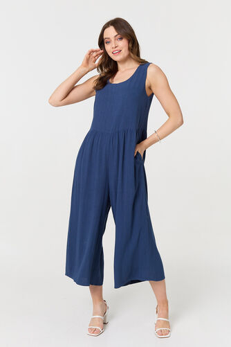 Izabel London – Relaxed Sleeveless Wide Crop Jumpsuit