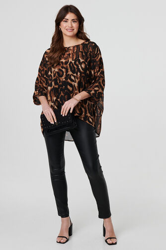 Izabel London – Animal Print 3/4 Sleeve Blouse