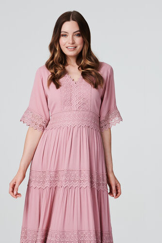 Izabel London – Short Sleeve Crochet Maxi Dress