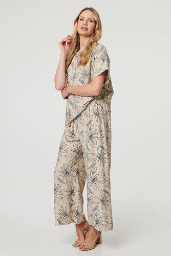 Izabel London – Floral Relaxed Short Sleeve Top