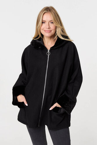 Izabel London – Faux Fur Trim Zip-Up Relaxed Jacket