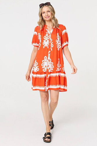 Izabel London – Printed Lace Trim Relaxed Short Shirt Dress