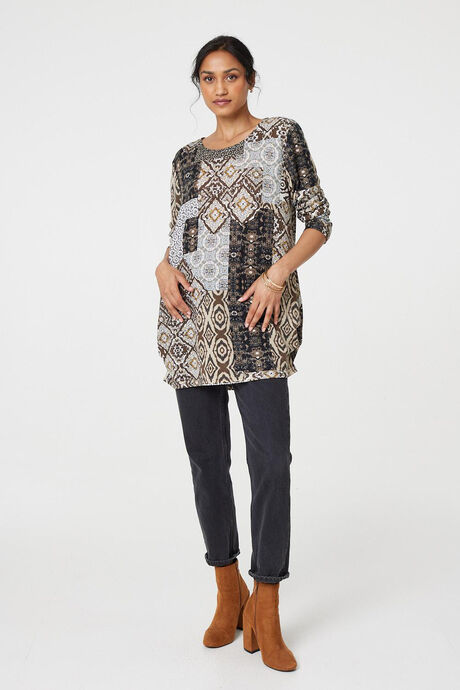 Izabel London – Patchwork Print Long Sleeve Scoop Neck Tunic