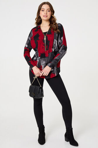 Izabel London – Abstract Zip Front Long Sleeve Top